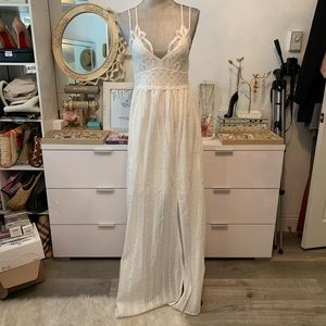 Vici white maxi dress with crotchet detail